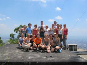 Voluntarios en Cali (8)